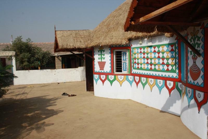 Rann Bhumi Homestay Resort Hodka Zewnętrze zdjęcie